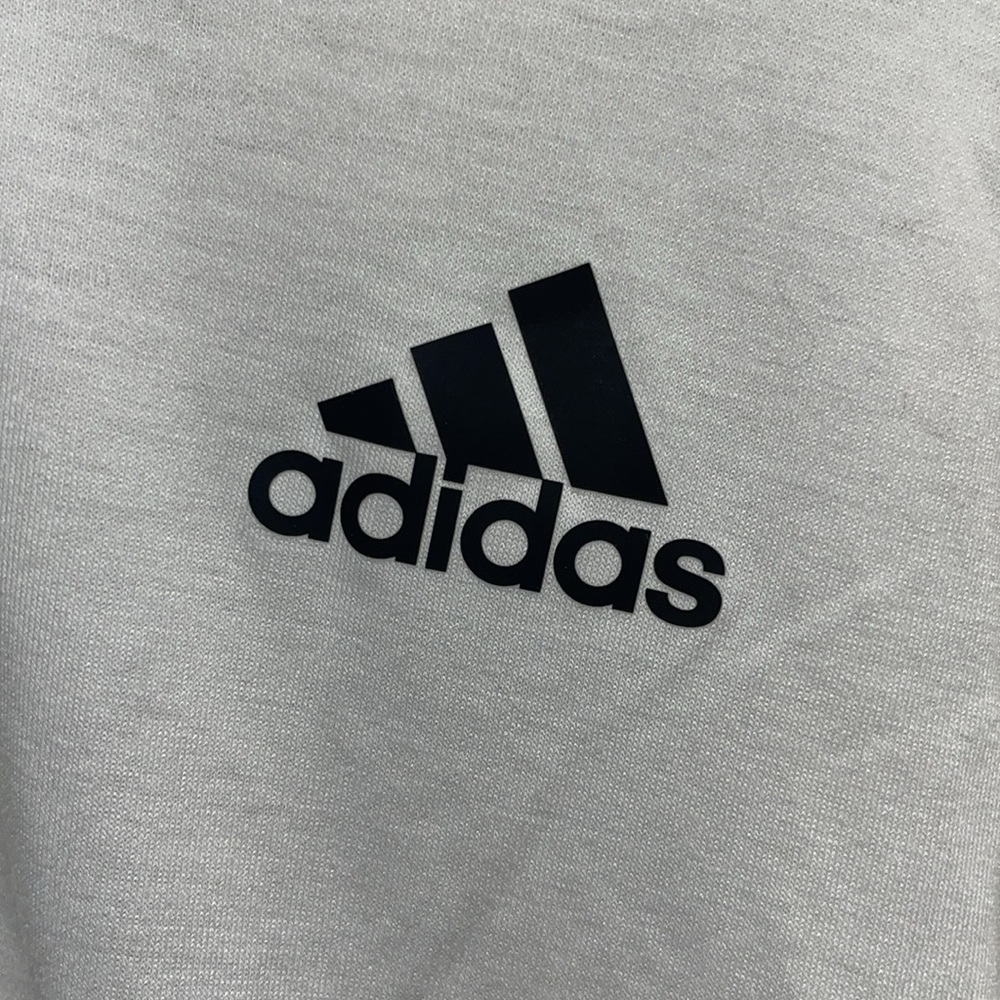 BNWT- Adidas FREELIFT Climalite T-Shirt - Picture 2 of 6